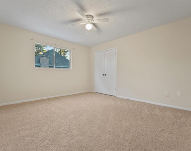 3622 Highland Lakes Drive - Photo Thumbnail 7