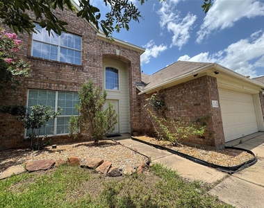 2515 Ember Canyon Lane - Photo Thumbnail 41