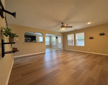 2515 Ember Canyon Lane - Photo Thumbnail 13