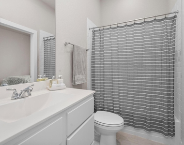 359 Mallorn Lane - Photo Thumbnail 6