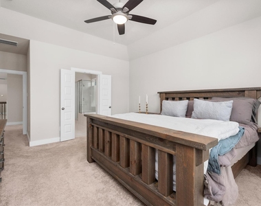 359 Mallorn Lane - Photo Thumbnail 31