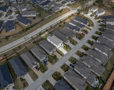 359 Mallorn Lane - Photo Thumbnail 39
