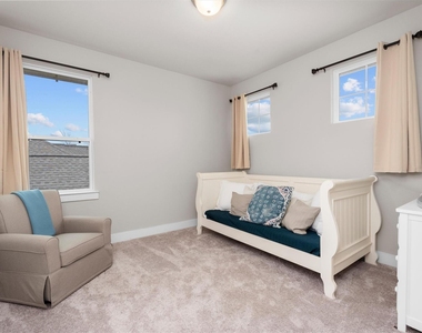 359 Mallorn Lane - Photo Thumbnail 24