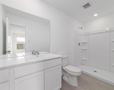 3064 Huntersville Drive - Photo Thumbnail 17