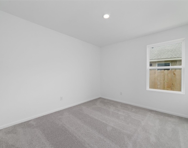 3064 Huntersville Drive - Photo Thumbnail 11