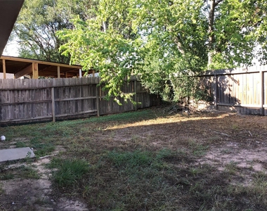 11802 Sunny Stream Drive - Photo Thumbnail 30