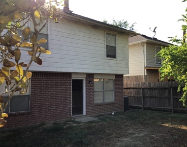 11802 Sunny Stream Drive - Photo Thumbnail 31
