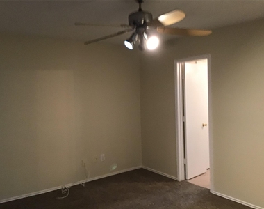11802 Sunny Stream Drive - Photo Thumbnail 24