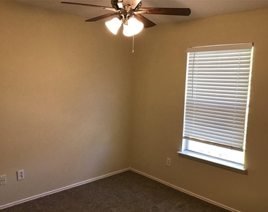 11802 Sunny Stream Drive - Photo Thumbnail 19