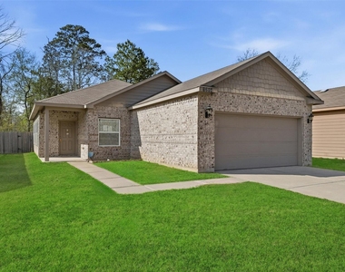 1204 Parkhurst Avenue - Photo Thumbnail 1