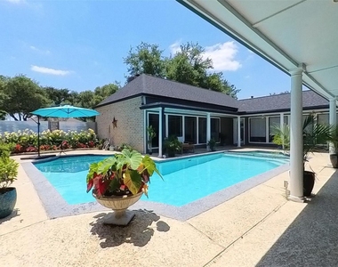 3339 Country Club Boulevard - Photo Thumbnail 30