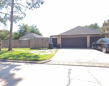 3339 Country Club Boulevard - Photo Thumbnail 43