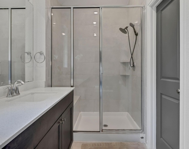 4933 Chester Lake Lane - Photo Thumbnail 22