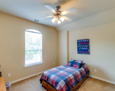 10 Caelin Court - Photo Thumbnail 26