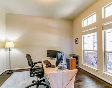 14015 Blue Vista Drive - Photo Thumbnail 3
