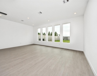 12634 Blue Catfish Lane - Photo Thumbnail 10
