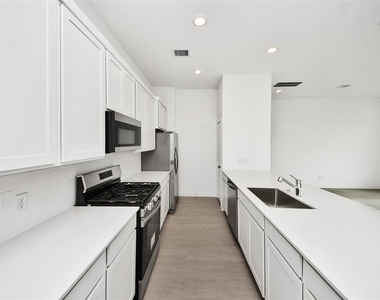 12634 Blue Catfish Lane - Photo Thumbnail 6