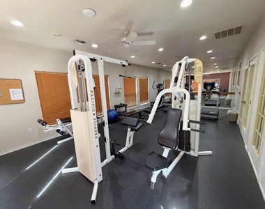 2255 Braeswood Park Drive - Photo Thumbnail 28