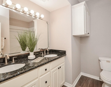 2255 Braeswood Park Drive - Photo Thumbnail 19