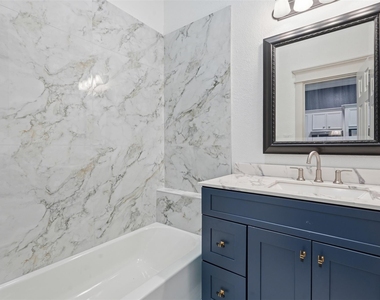 514 Vincent Street - Photo Thumbnail 17