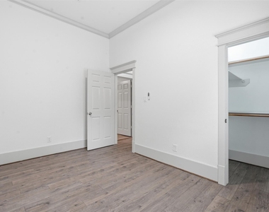 514 Vincent Street - Photo Thumbnail 15