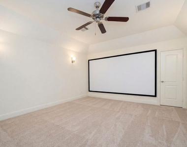 11407 Jonstone Paisley Court - Photo Thumbnail 20