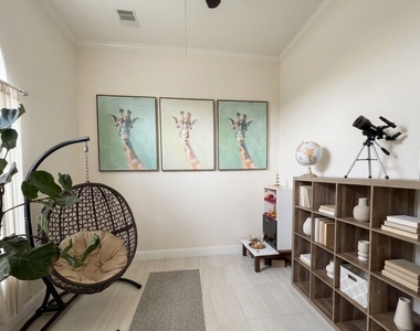 11407 Jonstone Paisley Court - Photo Thumbnail 6