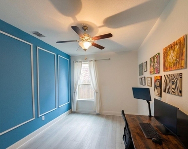 11407 Jonstone Paisley Court - Photo Thumbnail 15