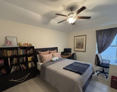 11407 Jonstone Paisley Court - Photo Thumbnail 26