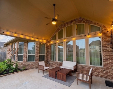 11407 Jonstone Paisley Court - Photo Thumbnail 29