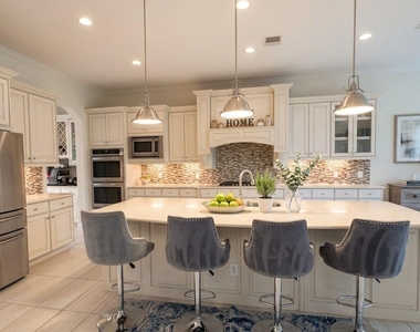 11407 Jonstone Paisley Court - Photo Thumbnail 13