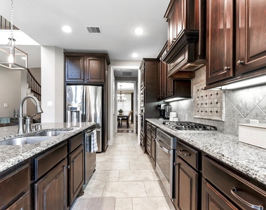 29110 Weldons Forest Court - Photo Thumbnail 11