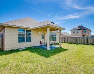 20762 Winghaven Drive - Photo Thumbnail 20