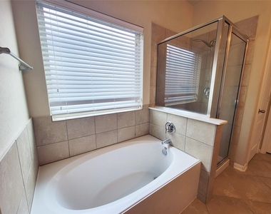 20762 Winghaven Drive - Photo Thumbnail 17
