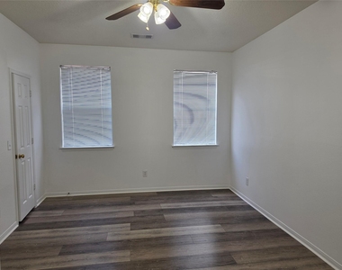 20018 Coyote Ridge Lane - Photo Thumbnail 7
