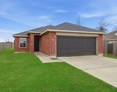 47 Road 5103 - Photo Thumbnail 1
