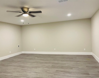 47 Road 5103 - Photo Thumbnail 13