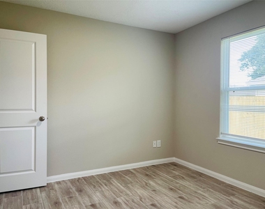 47 Road 5103 - Photo Thumbnail 16