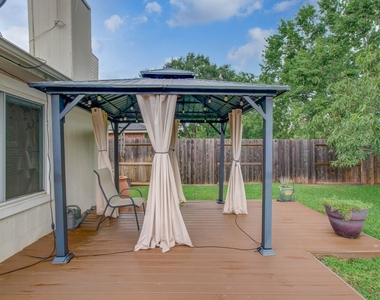 11222 E Travelers Way Circle - Photo Thumbnail 28