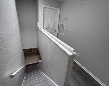 5917 Fairdale Lane - Photo Thumbnail 13