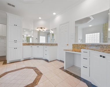 3724 Wroxton Road - Photo Thumbnail 32