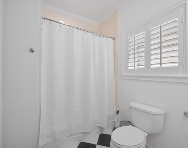 3724 Wroxton Road - Photo Thumbnail 22
