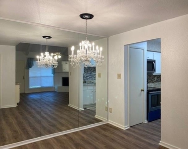 1100 Augusta Drive - Photo Thumbnail 42