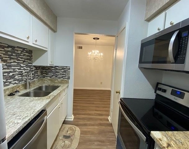 1100 Augusta Drive - Photo Thumbnail 1