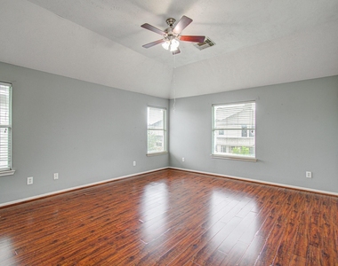 13963 Maximos Drive - Photo Thumbnail 15