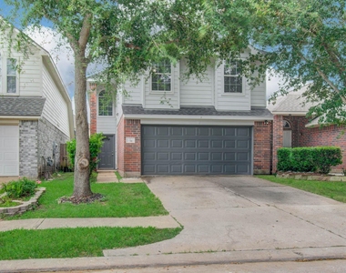13963 Maximos Drive - Photo Thumbnail 1