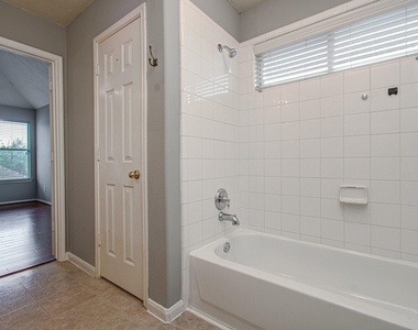13963 Maximos Drive - Photo Thumbnail 22