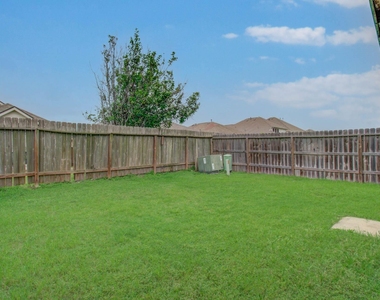13963 Maximos Drive - Photo Thumbnail 32