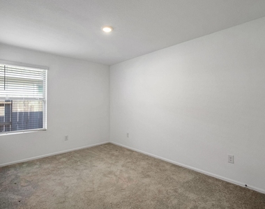 19424 Villa Mesa Drive - Photo Thumbnail 6