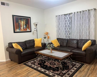2213 S Braeswood Blvd - Photo Thumbnail 5